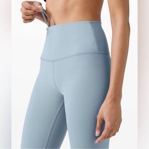 NWT Lululemon Wunder Train HR Tight Legging 25” CHBY size 8